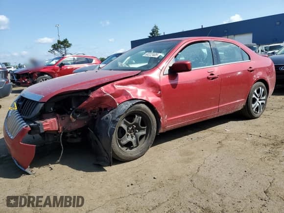 ✅ 2011 Mercury Milan • VIN: 3MEHM0HA0BR601513 • Лот: 60222405. Опубликован ранее на Copart с пробегом 238 098 миль. Бесплатный доступ к архиву аукционных продаж из США и подробный отчёт об истории автомобиля на DreamBid. Изображение 1.