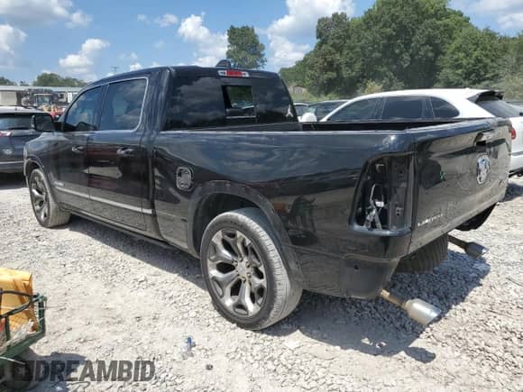 2019 Ram 1500 Limited z VIN 1C6SRFPT5KN605758, wystawiony jako Copart lot #68858065 z przebiegiem 134 606 mil mil oraz Szkoda całkowita • Salvage title. Historia ofert i sprzedaży dostępna na DreamBid. Obrazek 2.