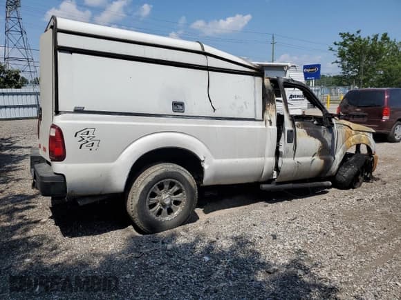 ✅ 2016 Ford F-250 XLT • VIN: 1FTBF2B69GEA41017 • Lot: 68206685. Listed on Copart with Not provided. Free auction sales archive from the USA and detailed vehicle history report at DreamBid. Image 3.