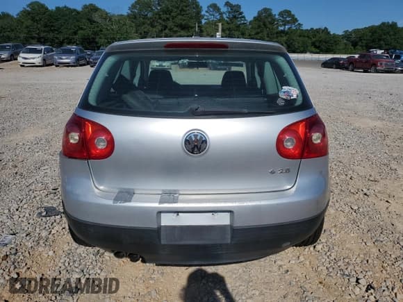 ✅ 2008 Volkswagen Rabbit S • VIN: WVWBA71K58W190045 • Lot: 58005855. Wystawiony na Copart z przebiegiem 117 119 mil. Bezpłatny archiwum sprzedaży aukcyjnych z USA i szczegółowy raport historii pojazdu na DreamBid. Zdjęcie 6.