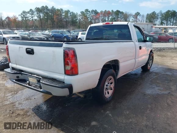 ✅ 2005 Chevrolet Silverado 1500 Work Truck • VIN: 1GCEC14X95Z204177 • Лот: 41875984. Опубликован ранее на IAAI с пробегом 183 788 миль. Бесплатный доступ к архиву аукционных продаж из США и подробный отчёт об истории автомобиля на DreamBid. Изображение 4.