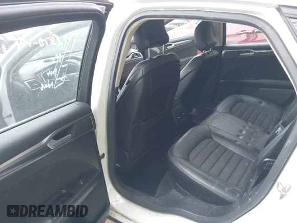 ✅ 2017 Ford Fusion Hybrid SE • VIN: 3FA6P0LU6HR182664 • Lot: 43542611. Listed on IAAI with 118,527 mi. Free auction sales archive from the USA and detailed vehicle history report at DreamBid. Image 8.