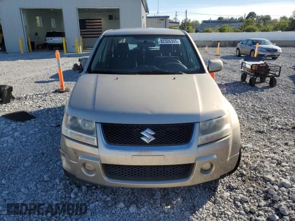 ✅ 2008 Suzuki Grand Vitara w/Spare & Cargo Covers • VIN: JS3TD941684101655 • Lot: 82326355. Wystawiony na Copart z przebiegiem 126 643 mil. Bezpłatny archiwum sprzedaży aukcyjnych z USA i szczegółowy raport historii pojazdu na DreamBid. Zdjęcie 5.
