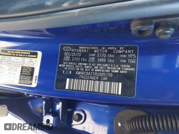 ✅ 2024 Hyundai Venue SEL • VIN: KMHRC8A31RU305739 • Lot: 41577994. Listed on IAAI with 11,756 mi. Free auction sales archive from the USA and detailed vehicle history report at DreamBid. Image 9.