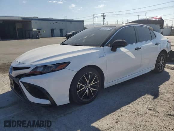 2021 Toyota Camry Hybrid SE с VIN 4T1G31AK7MU028884, выставлен на аукционе Copart как лот 80913515 с пробегом 102 237 миль миль и Списание • Salvage title. История ставок и продаж доступна на DreamBid. Изображение 1.