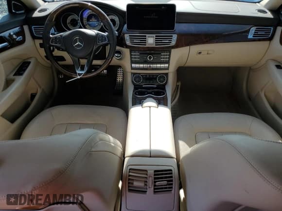 ✅ 2015 Mercedes-Benz CLS 550 • VIN: WDDLJ7DB0FA142341 • Лот: 55387945. Опубликован ранее на Copart с пробегом 56 525 миль. Бесплатный доступ к архиву аукционных продаж из США и подробный отчёт об истории автомобиля на DreamBid. Изображение 8.