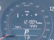 ✅ 2017 Honda Accord Sport SE • VIN: 1HGCR2F1XHA156374 • Lot: 43523040. Wystawiony na IAAI z przebiegiem 121 904 mil. Bezpłatny archiwum sprzedaży aukcyjnych z USA i szczegółowy raport historii pojazdu na DreamBid. Zdjęcie 16.