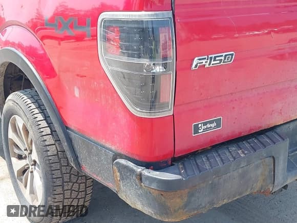 ✅ 2010 Ford F-150 XL • VIN: 1FTEX1EW7AFA76074 • Lot: 42437490. Listed on IAAI with 210,111 mi. Free auction sales archive from the USA and detailed vehicle history report at DreamBid. Image 6.