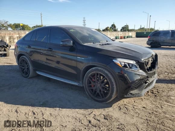 ✅ 2018 Mercedes-Benz GLE 63 S AMG • VIN: 4JGED7FB4JA117079 • Lot: 42907495. Listed on Copart with 76,181 mi. Free auction sales archive from the USA and detailed vehicle history report at DreamBid. Image 4.