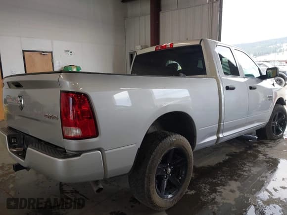 ✅ 2016 Ram 1500 Express • VIN: 1C6RR7FG7GS401335 • Lot: 42562266. Listed on IAAI with 71,231 mi. Free auction sales archive from the USA and detailed vehicle history report at DreamBid. Image 4.