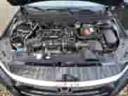 2018 Honda Accord EX-L z VIN 1HGCV1F57JA100293, wystawiony jako Copart lot #82453115 z przebiegiem 112 176 mil mil oraz Szkoda całkowita • Salvage title. Historia ofert i sprzedaży dostępna na DreamBid. Obrazek 11.