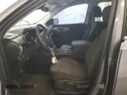 ✅ 2020 Chevrolet Traverse LS • VIN: 1GNERFKW9LJ292141 • Lot: 71017364. Wystawiony na Copart z przebiegiem 61 549 mil. Bezpłatny archiwum sprzedaży aukcyjnych z USA i szczegółowy raport historii pojazdu na DreamBid. Zdjęcie 7.