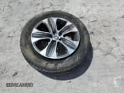 ✅ 2025 Toyota Highlander Hybrid XLE • VIN: 5TDKBRCHXSS677677 • Лот: 81322925. Опубликован ранее на Copart с пробегом 6 370 миль. Бесплатный доступ к архиву аукционных продаж из США и подробный отчёт об истории автомобиля на DreamBid. Изображение 13.