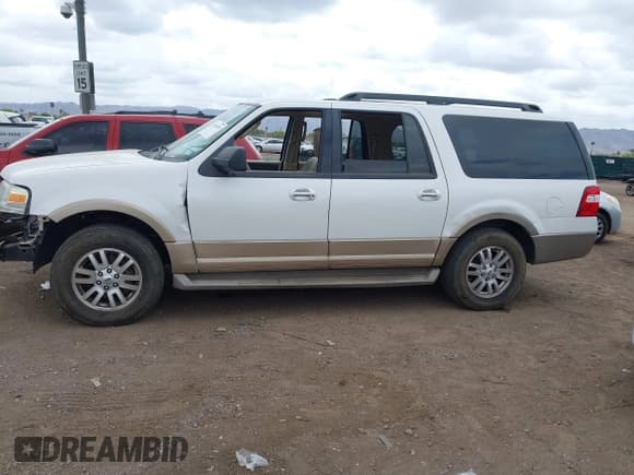 ✅ 2012 Ford Expedition Max King Ranch • VIN: 1FMJK1H56CEF09923 • Лот: 42196455. Опубликован ранее на IAAI с пробегом 204 126 миль. Бесплатный доступ к архиву аукционных продаж из США и подробный отчёт об истории автомобиля на DreamBid. Изображение 14.
