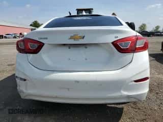 2019 Chevrolet Cruze LT z VIN 1G1BE5SMXK7101007, wystawiony jako Copart lot #81601155 z przebiegiem 127 690 mil mil oraz Czysty tytuł • Clean title. Historia ofert i sprzedaży dostępna na DreamBid. Obrazek 6.