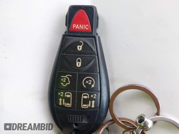 ✅ 2010 Chrysler Town & Country Limited • VIN: 2A4RR7DX8AR456813 • Lot: 42929731. Wystawiony na IAAI z przebiegiem 270 906 mil. Bezpłatny archiwum sprzedaży aukcyjnych z USA i szczegółowy raport historii pojazdu na DreamBid. Zdjęcie 11.