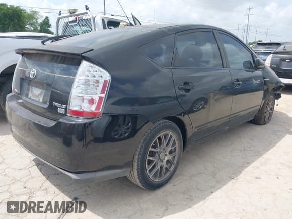 ✅ 2007 Toyota Prius • VIN: JTDKB20U977649685 • Лот: 42555535. Опубликован ранее на IAAI с пробегом Не указан. Бесплатный доступ к архиву аукционных продаж из США и подробный отчёт об истории автомобиля на DreamBid. Изображение 4.