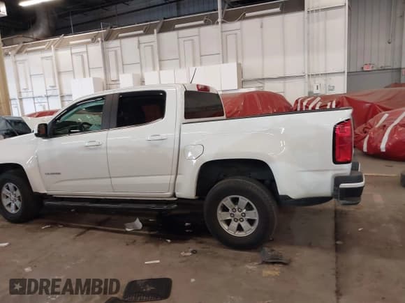 ✅ 2019 Chevrolet Colorado 2WD Work Truck • VIN: 1GCGSBEN6K1349332 • Lot: 41900272. Listed on IAAI with 68,657 mi. Free auction sales archive from the USA and detailed vehicle history report at DreamBid. Image 14.