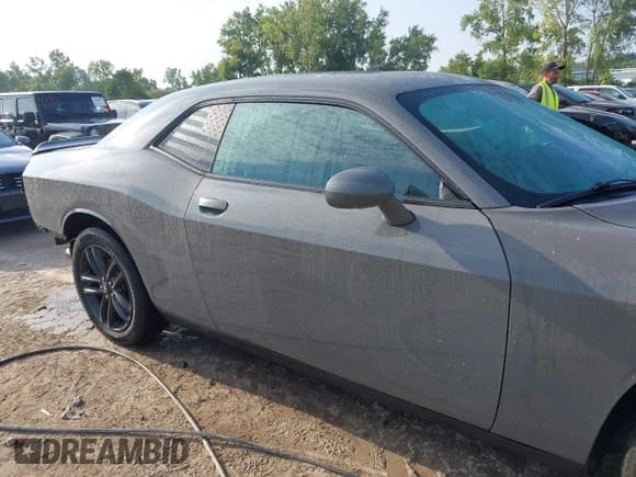 ✅ 2019 Dodge Challenger GT • VIN: 2C3CDZKG8KH650147 • Lot: 42901509. Listed on IAAI with 102,150 mi. Free auction sales archive from the USA and detailed vehicle history report at DreamBid. Image 14.