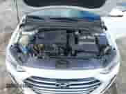 2018 Hyundai Elantra Eco z VIN 5NPD94LA6JH297640, wystawiony jako IAAI lot #42984897 z przebiegiem 138 076 mil mil oraz . Historia ofert i sprzedaży dostępna na DreamBid. Obrazek 10.