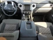 ✅ 2018 Toyota Tundra SR5 • VIN: 5TFDW5F13JX717899 • Лот: 81324005. Опубликован ранее на Copart с пробегом 102 109 миль. Бесплатный доступ к архиву аукционных продаж из США и подробный отчёт об истории автомобиля на DreamBid. Изображение 8.