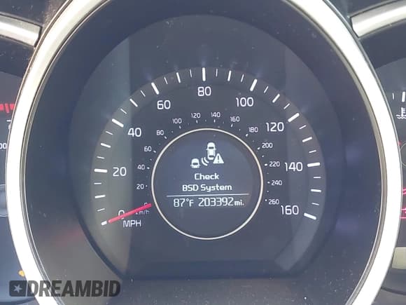 ✅ 2015 Kia Optima EX • VIN: 5XXGN4A7XFG469932 • Lot: 43532157. Listed on IAAI with 203,392 mi. Free auction sales archive from the USA and detailed vehicle history report at DreamBid. Image 15.