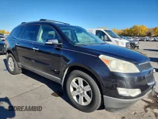 ✅ 2010 Chevrolet Traverse 2LT • VIN: 1GNLVGED6AS105934 • Lot: 87018565. Wystawiony na Copart z przebiegiem 240 682 mil. Bezpłatny archiwum sprzedaży aukcyjnych z USA i szczegółowy raport historii pojazdu na DreamBid. Zdjęcie 4.