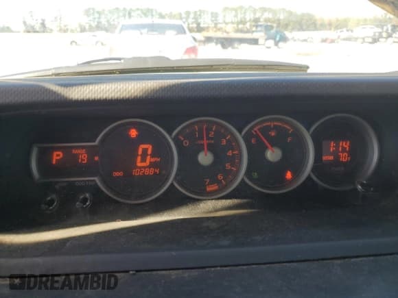 ✅ 2015 Scion xB • VIN: JTLZE4FE1FJ081908 • Lot: 82481095. Wystawiony na Copart z przebiegiem 102 884 mil. Bezpłatny archiwum sprzedaży aukcyjnych z USA i szczegółowy raport historii pojazdu na DreamBid. Zdjęcie 9.