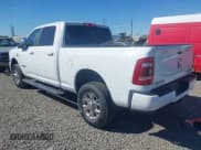 ✅ 2024 Ram 2500 Laramie • VIN: 3C6UR5FL7RG282210 • Lot: 42827990. Listed on IAAI with 18,704 mi. Free auction sales archive from the USA and detailed vehicle history report at DreamBid. Image 3.