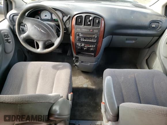 ✅ 2007 Chrysler Town & Country LX • VIN: 1A4GP44R07B190188 • Lot: 90457065. Wystawiony na Copart z przebiegiem 153 750 mil. Bezpłatny archiwum sprzedaży aukcyjnych z USA i szczegółowy raport historii pojazdu na DreamBid. Zdjęcie 8.