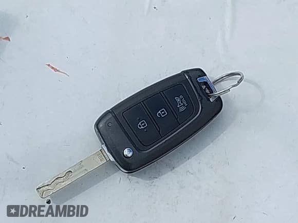 ✅ 2022 Hyundai Venue SE • VIN: KMHRB8A31NU177046 • Lot: 41909773. Listed on IAAI with 30,719 mi. Free auction sales archive from the USA and detailed vehicle history report at DreamBid. Image 11.