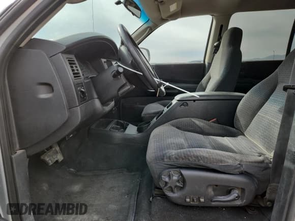 ✅ 2002 Dodge Durango SLT • VIN: 1B4HS48N42F183792 • Lot: 81528765. Listed on Copart with 137,821 mi. Free auction sales archive from the USA and detailed vehicle history report at DreamBid. Image 7.