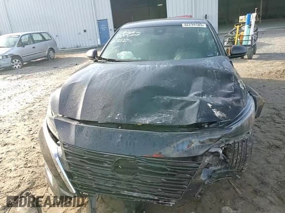 ✅ 2024 Nissan Altima S • VIN: 1N4BL4BV5RN418172 • Lot: 82299185. Listed on Copart with 11,674 mi. Free auction sales archive from the USA and detailed vehicle history report at DreamBid. Image 13.