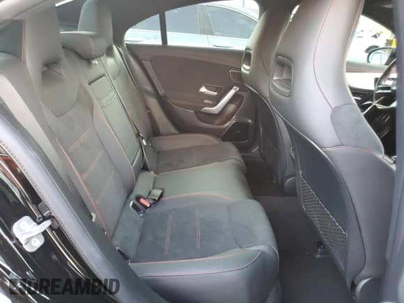 2024 Mercedes-Benz CLA 250 с VIN W1K5J4GB7RN456973, выставлен на аукционе Copart как лот 71815855 с пробегом 6 807 миль миль и Списание • Salvage title. История ставок и продаж доступна на DreamBid. Изображение 10.