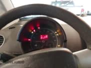 ✅ 2006 Volkswagen Beetle • VIN: 3VWRF31Y36M320055 • Lot: 42015054. Wystawiony na IAAI z przebiegiem 123 350 mil. Bezpłatny archiwum sprzedaży aukcyjnych z USA i szczegółowy raport historii pojazdu na DreamBid. Zdjęcie 7.