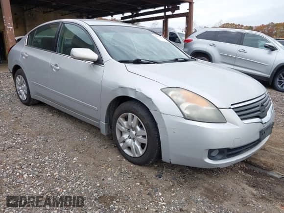 ✅ 2009 Nissan Altima S • VIN: 1N4AL21E49N503926 • Lot: 43579595. Listed on IAAI with 166,999 mi. Free auction sales archive from the USA and detailed vehicle history report at DreamBid. Image 1.