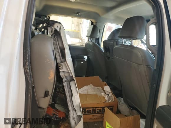 ✅ 2022 Ford F-250 XL • VIN: 1FD7W2A69NEC38298 • Lot: 85281935. Listed on Copart with Not provided. Free auction sales archive from the USA and detailed vehicle history report at DreamBid. Image 10.