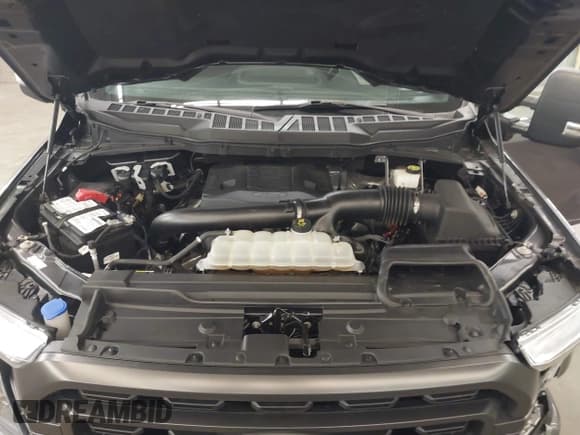 ✅ 2021 Ford F-150 Lariat • VIN: 1FTFW1E87MFC88907 • Lot: 43156842. Wystawiony na IAAI z przebiegiem 86 865 mil. Bezpłatny archiwum sprzedaży aukcyjnych z USA i szczegółowy raport historii pojazdu na DreamBid. Zdjęcie 10.