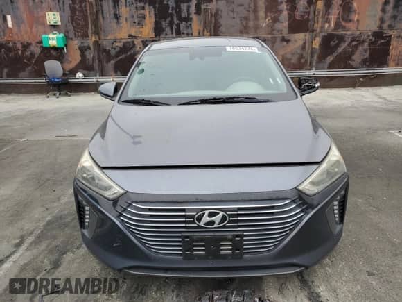 2018 Hyundai Ioniq SEL с VIN KMHC75LC7JU060648, выставлен на аукционе Copart как лот 76534274 с пробегом 87 098 миль миль и Списание • Salvage title. История ставок и продаж доступна на DreamBid. Изображение 5.