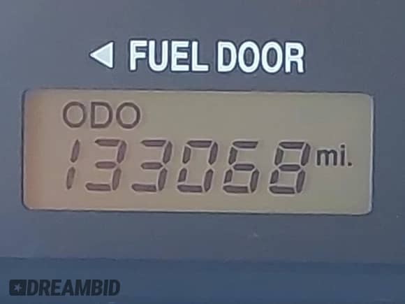 2005 Hyundai Santa Fe GLS z VIN KM8SC73EX5U003712, wystawiony jako IAAI lot #42591571 z przebiegiem 133 068 mil mil oraz . Historia ofert i sprzedaży dostępna na DreamBid. Obrazek 16.