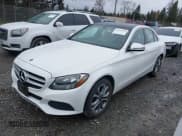 ✅ 2017 Mercedes-Benz C 300 • VIN: 55SWF4KB5HU232085 • Lot: 41852193. Wystawiony na IAAI z przebiegiem 32 651 mil. Bezpłatny archiwum sprzedaży aukcyjnych z USA i szczegółowy raport historii pojazdu na DreamBid. Zdjęcie 17.
