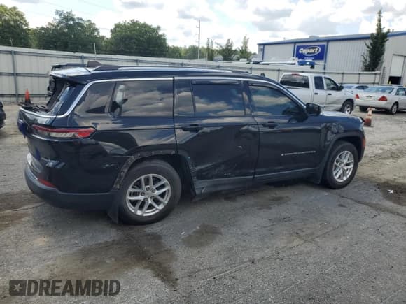 ✅ 2022 Jeep Grand Cherokee Altitude • VIN: 1C4RJJAG4N8631106 • Lot: 61892565. Listed on Copart with 66,710 mi. Free auction sales archive from the USA and detailed vehicle history report at DreamBid. Image 3.