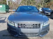 ✅ 2012 Audi S5 Premium Plus • VIN: WAUCVAFR1CA003754 • Lot: 41492517. Wystawiony na IAAI z przebiegiem 116 082 mil. Bezpłatny archiwum sprzedaży aukcyjnych z USA i szczegółowy raport historii pojazdu na DreamBid. Zdjęcie 12.