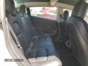 ✅ 2021 Tesla Model 3 Long Range • VIN: 5YJ3E1EB2MF015072 • Lot: 58063345. Wystawiony na Copart z przebiegiem 72 082 mil. Bezpłatny archiwum sprzedaży aukcyjnych z USA i szczegółowy raport historii pojazdu na DreamBid. Zdjęcie 10.