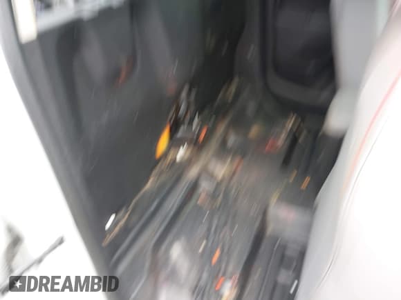 ✅ 2019 Chevrolet Colorado 2WD Work Truck • VIN: 1GCHSBEA4K1170109 • Lot: 41934824. Wystawiony na IAAI z przebiegiem 105 970 mil. Bezpłatny archiwum sprzedaży aukcyjnych z USA i szczegółowy raport historii pojazdu na DreamBid. Zdjęcie 8.