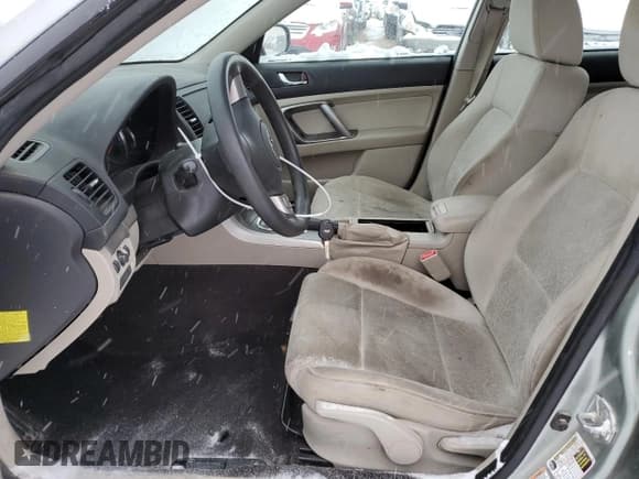 ✅ 2009 Subaru Outback • VIN: 4S4BP60C197340369 • Lot: 86751544. Listed on Copart with 133,304 mi. Free auction sales archive from the USA and detailed vehicle history report at DreamBid. Image 7.