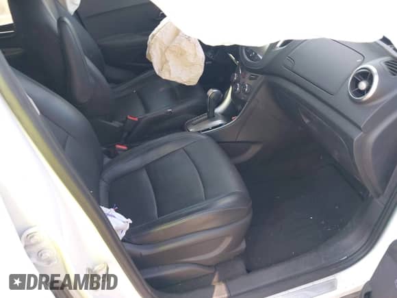 2016 Chevrolet Trax LTZ с VIN 3GNCJMSB6GL267616, выставлен на аукционе IAAI как лот 43384849 с пробегом Не указан миль и . История ставок и продаж доступна на DreamBid. Изображение 5.