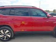 ✅ 2025 Volkswagen Atlas SE • VIN: 1V2WR2CAXSC544022 • Lot: 43440400. Listed on IAAI with 8,678 mi. Free auction sales archive from the USA and detailed vehicle history report at DreamBid. Image 14.