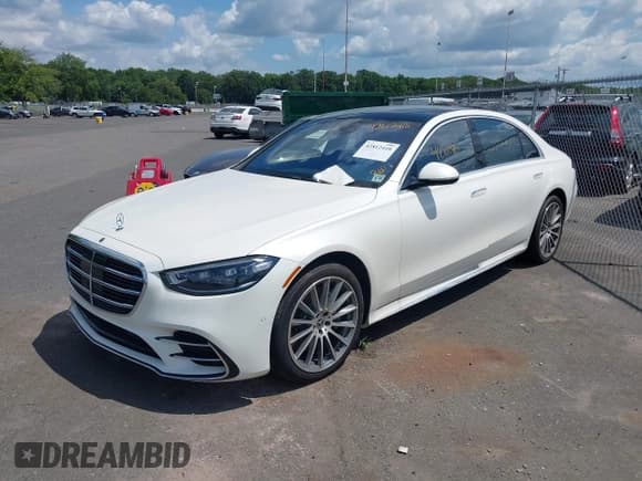 ✅ 2023 Mercedes-Benz S 580 • VIN: W1K6G7GBXPA176103 • Lot: 42812410. Listed on IAAI with 16,192 mi. Free auction sales archive from the USA and detailed vehicle history report at DreamBid. Image 2.