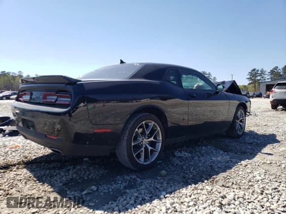 ✅ 2020 Dodge Challenger SXT • VIN: 2C3CDZAG2LH211125 • Lot: 44526233. Wystawiony na Copart z przebiegiem 23 482 mil. Bezpłatny archiwum sprzedaży aukcyjnych z USA i szczegółowy raport historii pojazdu na DreamBid. Zdjęcie 3.